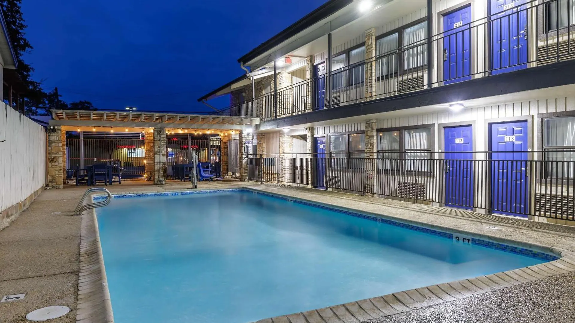 5 Smart Motel 6 Stays in Texas Hill Country Worth Booking